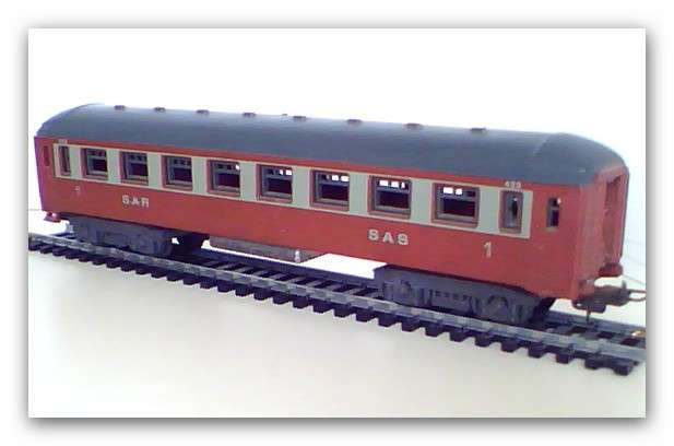 LIMA HO Junior Trans Karoo Coaches 5, Baggage Van 1 (SALE SET)