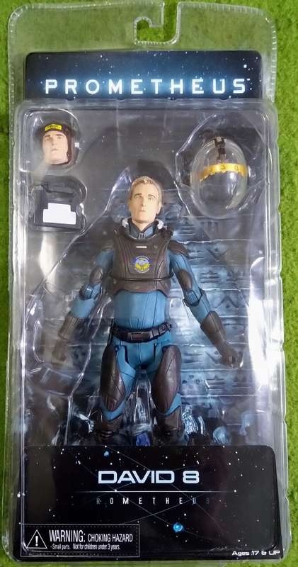 RARE  2012 NECA - PROMETHEUS - DAVID 8 ALIENS 7 ACTION FIGURE