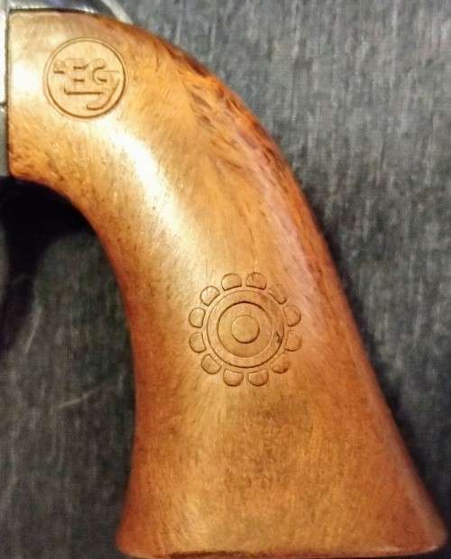 ORIGINAL CLASSIC DIE-CAST  8 SHOT JENNY REVOLVER CAP GUN - BY EDISON GIOCATOLLI - GORGEOUS