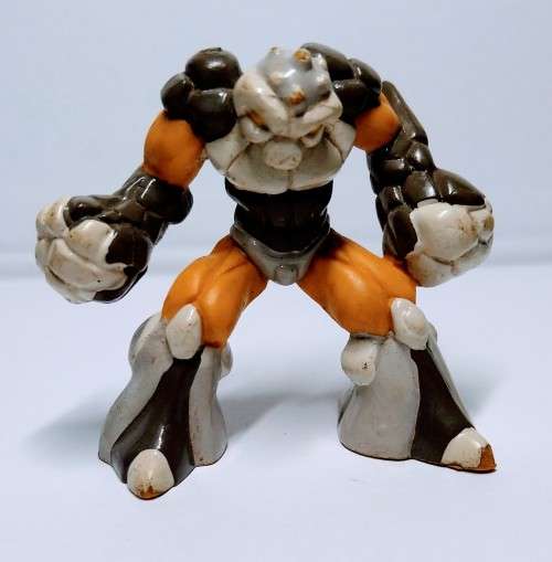 GORMITI -  FIGURES - ROCK 5CM