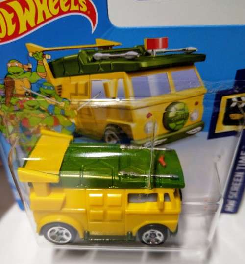 HOT WHEELS HOTWHEELS - DIE CAST - TMNT TEENAGE MUTANT NINJA TURTLES - PARTY WAGON