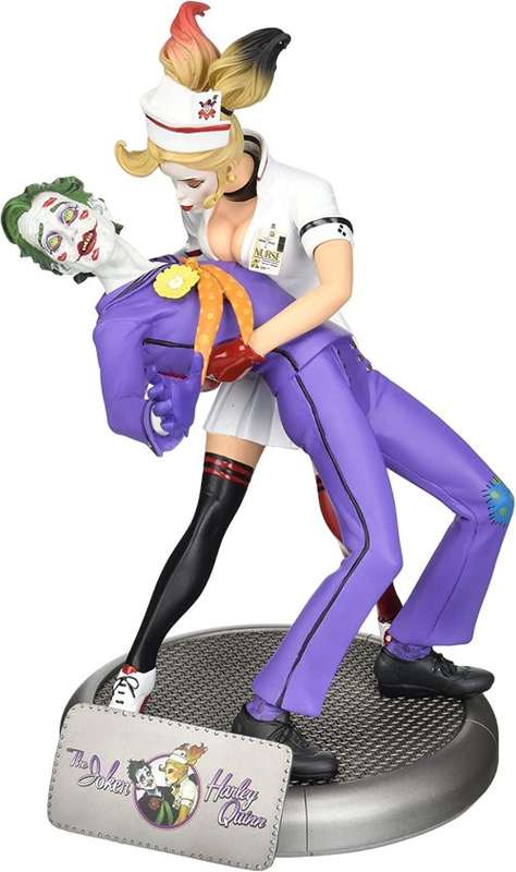 DC Comics Bombshells 10 Inch Statue Figure - Joker and Harley Quinn (2nd Edition)