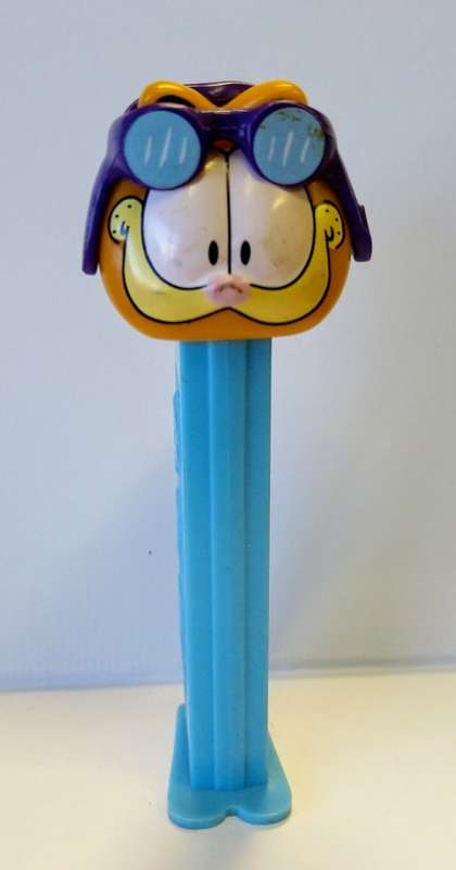 PEZ SWEET DISPENSER - 1978 Jugoslavia / Yugoslavia / Slovenia - GARFIELD PILOT