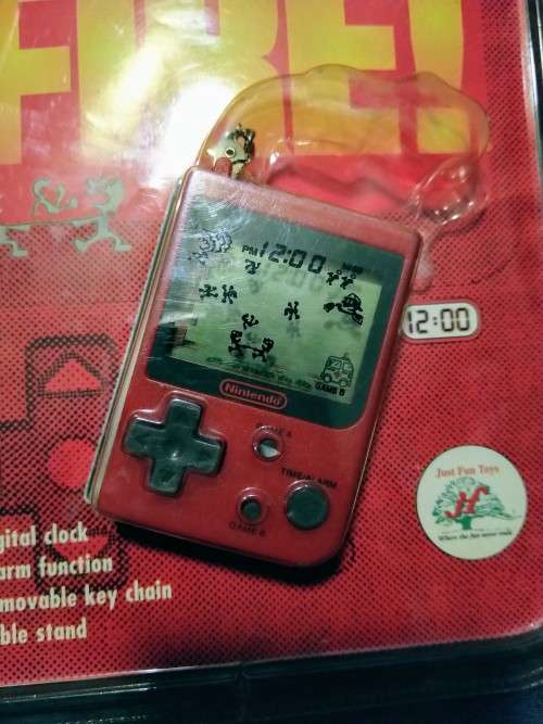 NINTENDO 1998 STADLBAUER - SEALED GAME AND WATCH FIRE MINI CLASSICS