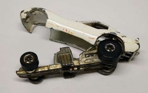 HOT WHEELS / HOTWHEELS - DIE CAST -  1977 DRAGSTER MALAYSIA