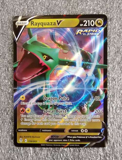 POKEMON CARDS - Rayquaza V - 110/203 - Ultra Rare - Evolving Skies Singles