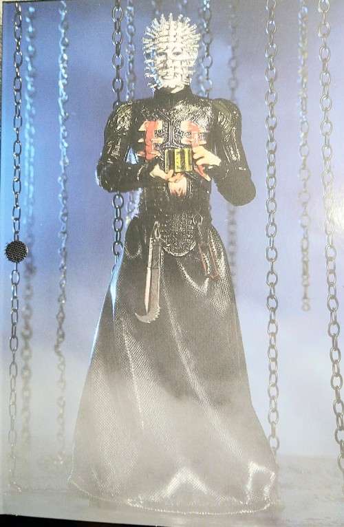 NECA - REEL TOYS - HELLRAISER - ULTIMATE PINHEAD FIGURE 18CM