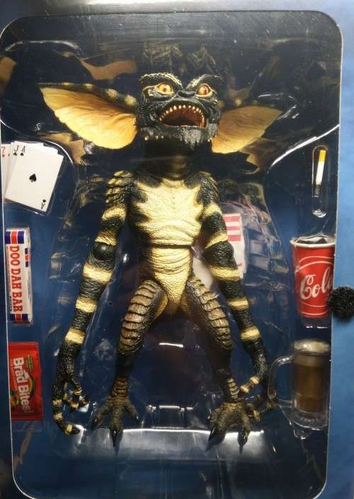 NECA - REEL TOYS - HELLRAISER - ULTIMATE GREMLINS FIGURE 18CM