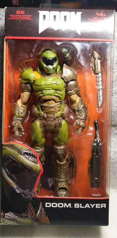 SRARE 2019 MCFARLANE TOYS - DOOM - DOOM SLAYER ACTION FIGURE 7INCH
