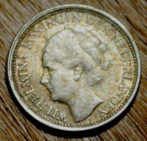 1941 SILVER NETHERLAND 10 CENTS! STUNNING! LOW BIDDING!