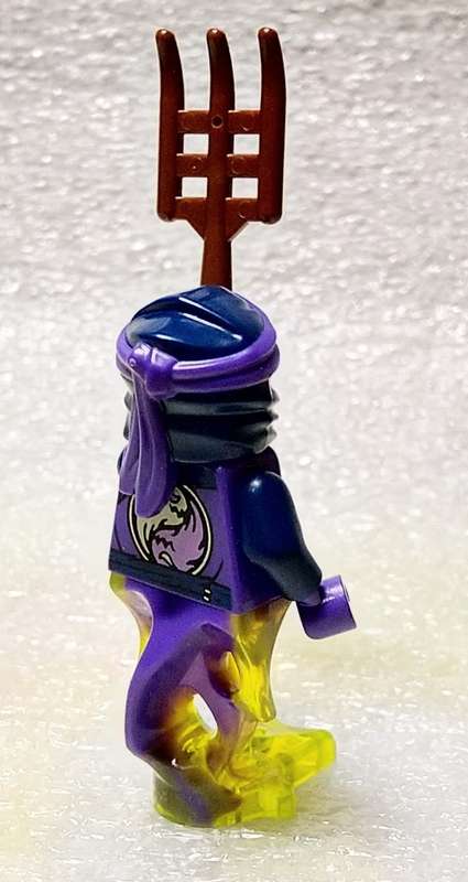 LEGO - Ninjago - Ghost with Pitchfork Weapon