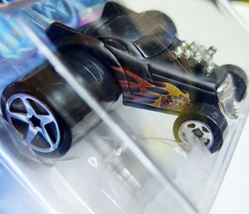 2003 HOT WHEELS / HOTWHEELS - DIE CAST - FIRST EDITION - FATBAX - SEALED - CRAZY!