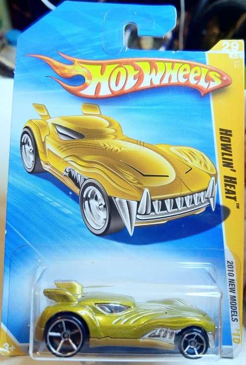 2010 HOT WHEELS / HOTWHEELS - DIE CAST - HOWLIN HEAT - SEALED