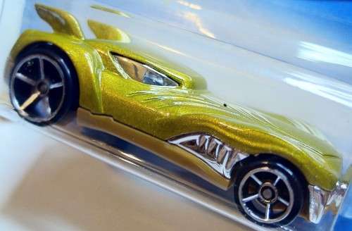 2010 HOT WHEELS / HOTWHEELS - DIE CAST - HOWLIN HEAT - SEALED