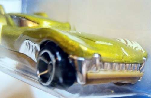 2010 HOT WHEELS / HOTWHEELS - DIE CAST - HOWLIN HEAT - SEALED