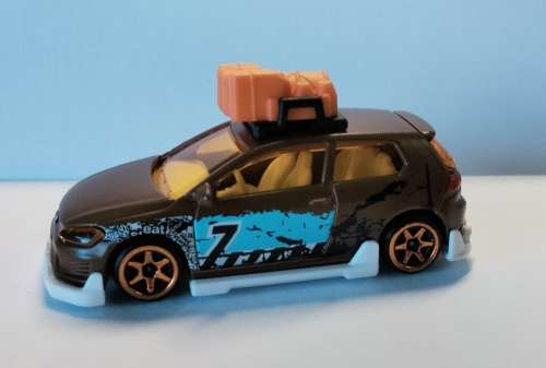 Majorette - Die Cast Cars - Ltd Edition - Tuned Up - Volkswagen Golf - Urban Ratlook