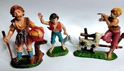 Retro Lot of Rare Italian Nativity Figures - Hard Plastic 10-13cm. Gorgeous!