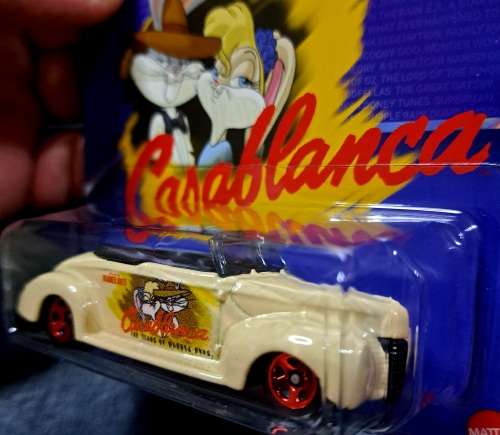 HOTWHEELS / HOT WHEELS - Warner Bros 100th Celebrations - Looney Tunes Casablanca Ford