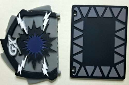 YU-GI-OH GX - MEDALS AND MINI FIGURES LOT