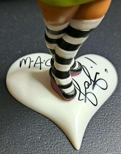 Rare FAFI X MAC Cosmetics Ermine Doll Girl Art Action Figure Medicom Toy Fafinette 10cm