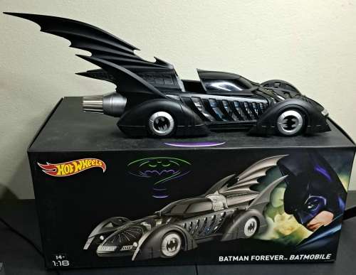 2014 Hot Wheels Limited Edition Batmobile 1:18 scale - Batman Forever
