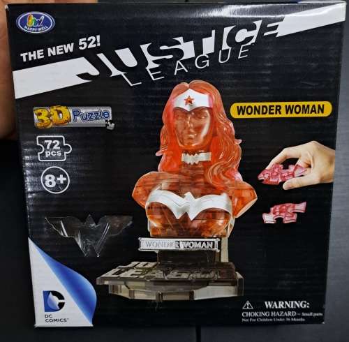 Justice League Wonder Woman Bust Transparent Red 3D Puzzle approx 16cm
