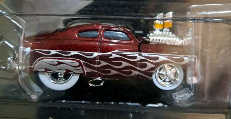 Muscle Machines - 1949 Mercury plus display stand