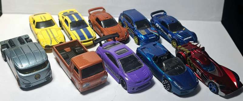 Hot Wheels - Bundle of 10