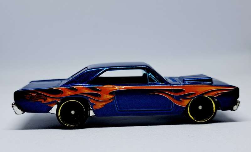 2010 Hot Wheels - 1968 Dodge Dart! 1.64