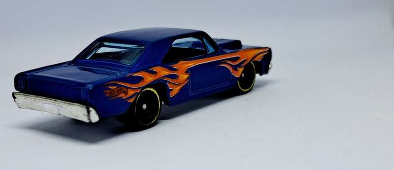 2010 Hot Wheels - 1968 Dodge Dart! 1.64