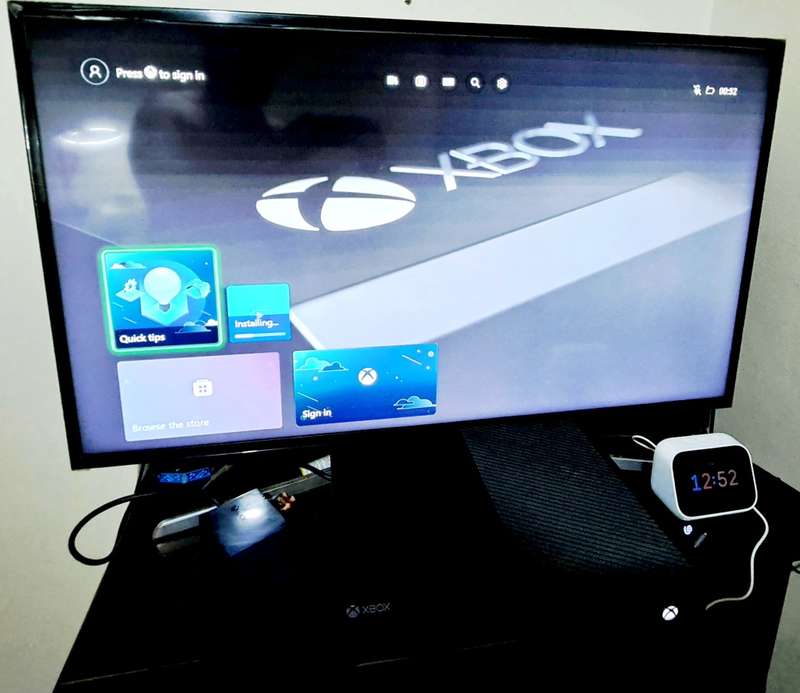 XBOX ONE Black - Model1540 - 500GB - Works 100% - Console Only! Read Details In Description.