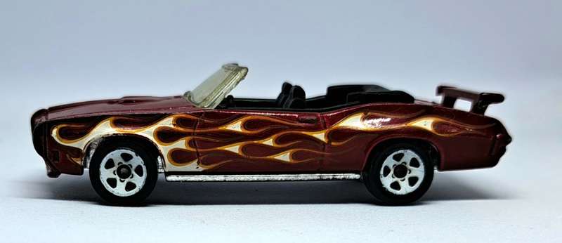 2007 Hot Wheels - `70 Pontiac GTO! 1.64 - Gorgeous!