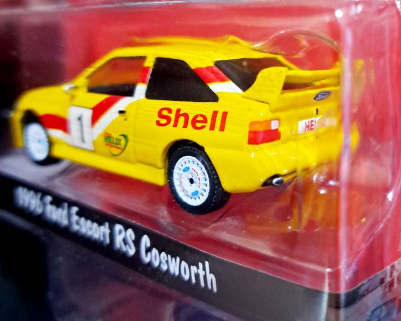 1:64 GreenLight - 1996 Ford Escort RS Cosworth - Shell Special Limited Edition Series 1