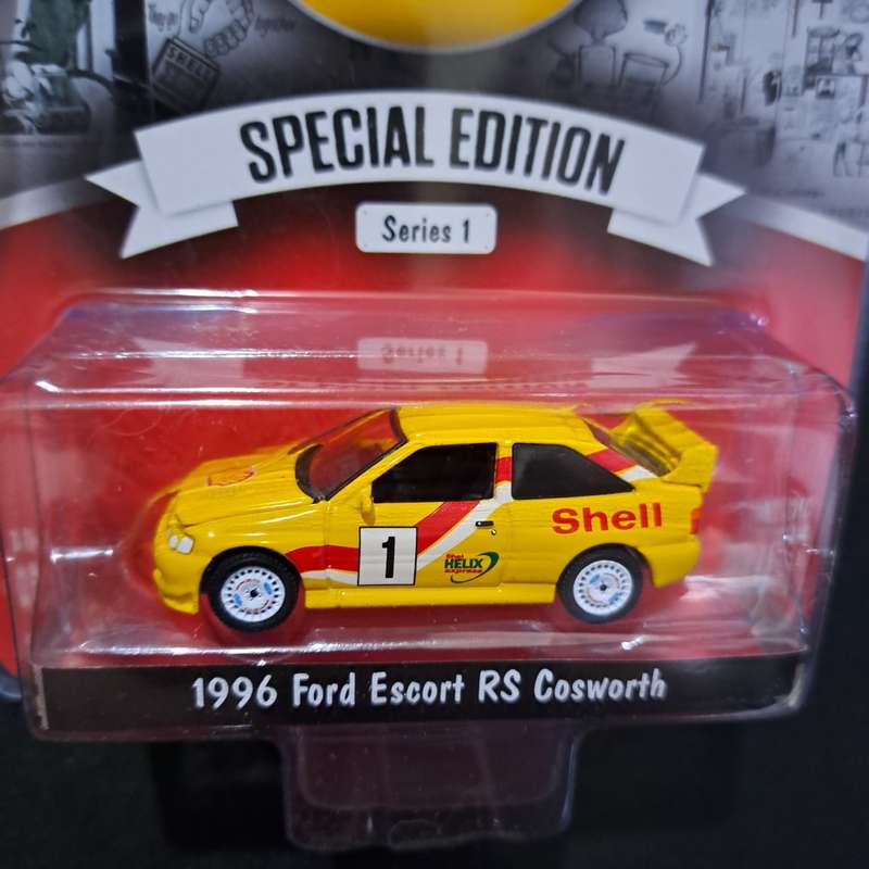1:64 GreenLight - 1996 Ford Escort RS Cosworth - Shell Special Limited Edition Series 1