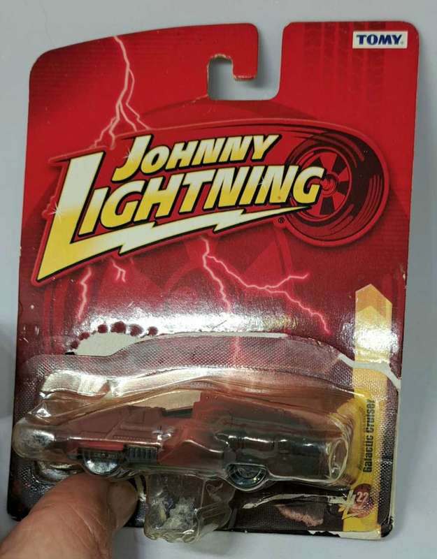 ERTL / TOMY / JOHNNY LIGHTNING - 2012 Blade Runner Unofficial - Galactic Cruiser -Rachael`s Spinner