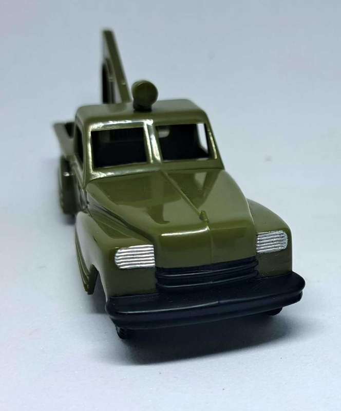 Retro Dime Store Dreams - Deluxe Plastic - US Army Wrecker 1:43 NM