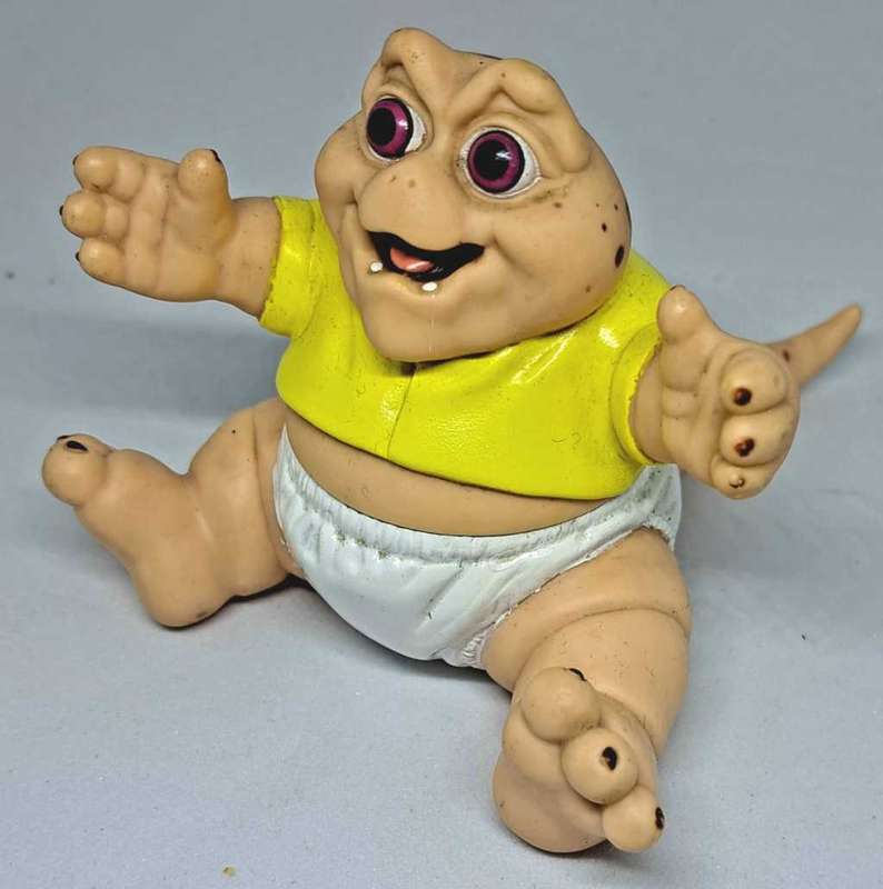 1991 Dinosaurs - Baby Sinclair Vintage Figure 8CM Good Condition - Rotating Torso