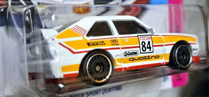 Hot Wheels  - Dragstrip - 1984 Audi Sport Quattro - White - Mattel Die Cast 1:64