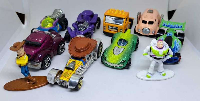 Hot Wheels Premium - Toy Story Character Car Bundle