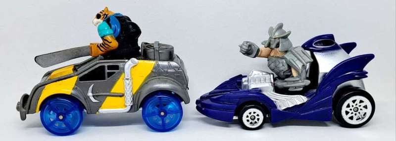 2014 PlayMates -  TMNT - Teenage Mutant Ninja Turtles Car Bundle