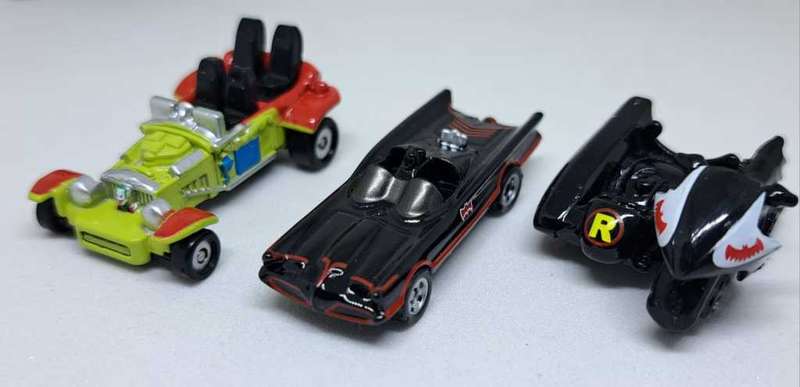 JADA / DC COMICS - Batman Nano Metal Rides Bundle with Batman & Robin