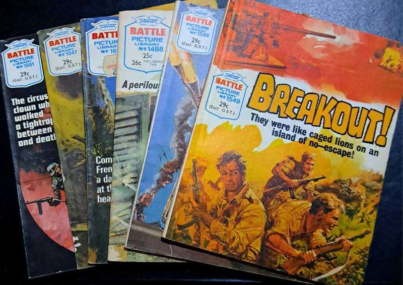 Rare - Vintage Battle Pictures Library - B&W Mini Comic Books - Lot Of 6