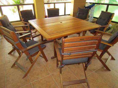 LARGE SOLID WOOD PATIO TABLE + 8 CHAIRS