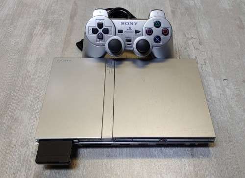 PS2 Console Silver Complete