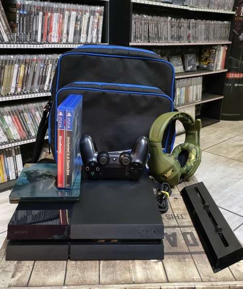 PS4 Console 1Tb Bundle