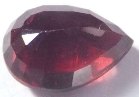 GARNET PEAR - 1.45ct