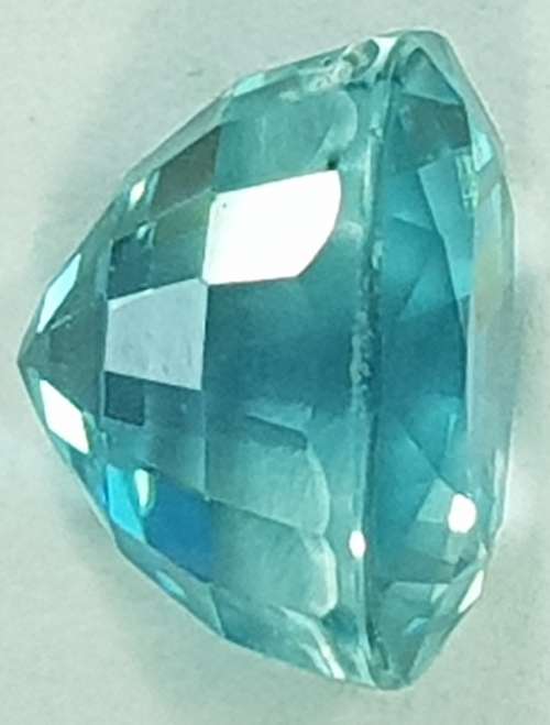 NATURAL BLUE ZIRCON - 3.36 ct