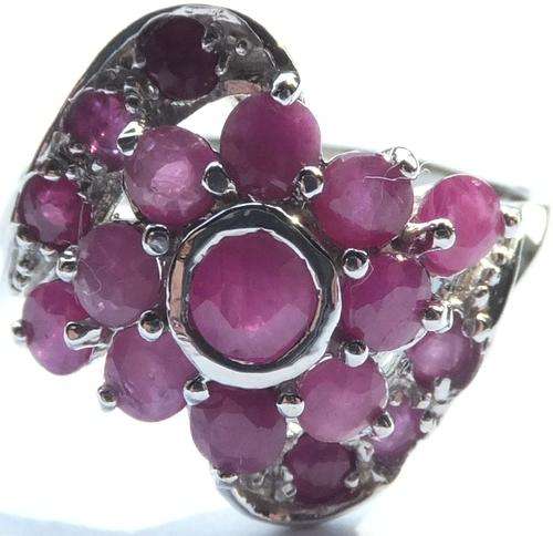 925 SILVER & RUBY RING