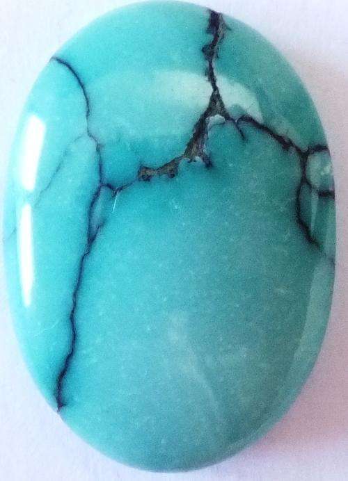 NATURAL TURQUOISE OVAL CABOCHON - 14.2 ct