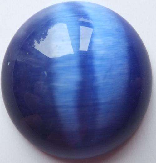 ROYAL BLUE CATS' EYE ROUND CABOCHON - 15 mm
